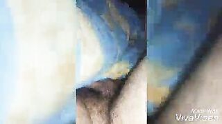 البنت ال بتحب لحس الزوبر ماسكه في زوبر زبونها ال غريها بالفلوس وبتمص فيه اوي وتلحس  صور سكس بلسانها وتدخله كله في بوقها وهي متكيفه منه