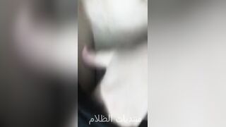 البنت واقفه عريانه بتلعب في كسها اوي وتداعب فيه بسرعه سكس هندي  وبتنزل لبنها ال بياكل في كسها علي ايديها وتدعك بيه بزازها الصغيرين