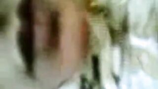 البنت المتناكه تحت حبيبها بينيك في كسها مره وبيطلعه  سكس هندي يدخله في طيزها مره وشغال فيها نيك وهي بتقوله كفايه نبق نكمل بالليل تعبت