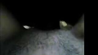 اللبوه قاعده عالارض وحبيبها جنبها ووشهم في وشبعض وبيدخل زوبره في xxx  كسها وهي متكيفه اوي وبتتفرج علي زوبره الكبير وهو بيخش ويطلع فيها اوي