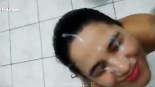 الفحل السود فبي الحمام بيضرب عشره بنفسه وبيلعب فيه اوي وبتدخل عليه لبوته الحمام وبتركع  سكس عربي  تحته وبيغرق وشها كله باللبن