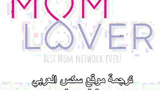 البنت الشرموطه قاعده متربعه free porn عالارض وبتطلع بزازها البيضه من تحت القميص وبتمسيك تلعب فيهم وتعصرهم بيديها الاتنين