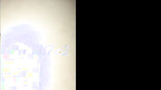 البنت نيمه عالسرير وكاشفه طيازها وبيدخل  www xnxx com عليها ابن خالتها ال ساكن معاهم بيغطيها فبيهيج ويسخن عليها وبيحسس علي طيازها