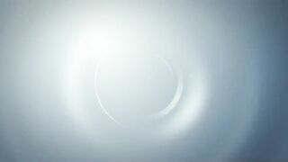البنت الخطره نايمه فوق من حبيبها وكاتمه نفسه www xnxx com  وبترقص طيازها وتهز فيها هي ونايمه عليه وزوبره بيحك في كسها اوي