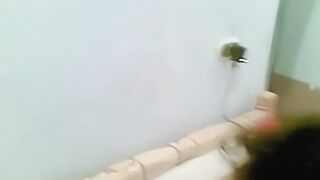 المتناكه عالسرير مع جوزها ال بيحب نيكها اوي بتمصله في زوبره اوي وتلحسه بلسانها وتفضل تتف عليه ميه من بوقها وتطلع لسانها وتلحس فيه سكس مترجم عربي