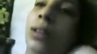 جوزي بينيكني اوي مش قادره ااه خلاص سيبني كفايه وشي احمر من النيك وكسي اتفشخ وببكي اوي  سكس مصري مش قادره عليه بقاله اكتر من ساعه فاشخ كسي ااه