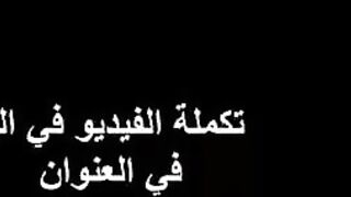 البنت المتناكه فاتحه خرم طيزها بيديها  فيلم سكس  ونيمه علي جنبها وعشيقها الفحل ماسك زوبره بيزفلته وبيبله بالزيت وبيدخله في خرم طيزها الضيق براحه