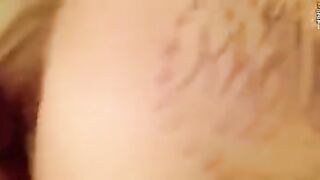 البنت الشرموطه نايمه مفلقسه طيزها عالسرير هي واختها الشرموطه جنب بعضوالفحل مدخله في كسها من ورا وبينيك  موقع سكس فيها وبيضرب في طيز اختها التانيه