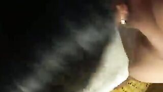 البنت الحيحانه قاعده عالسرير بقميصها النوم وبتدعك بيديها في نفسها وتحسس عليه اوي واكلها عايزه تتناك  موقع سكس وبتقلع هدومها كلها وتفضل تتقلب عالسرير ملط