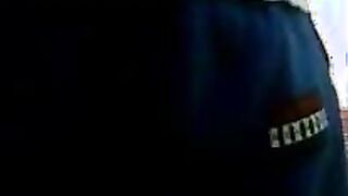 البنت وحبيبها عالسرير وهو راكب فوقيها موقع سكس  ومدخل زوبره وسط بزازها بيحك فيهم اوي وهي بتضم صدرها عليهم وتحشر فيه