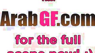 اللبوه في حضن عشيقها عالسرير وبيبوس اوي بكل حب في شفايفها مووت افلام سكس طويلة  وهو ماسك في طيازها الكبيره وبيحسس عليها وبيضربها براحه بيديه