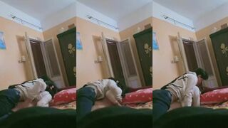 الشرموطه ماسكه الخياره نكتها في كسها وهي واقفه  سكس مصري جديد والخياره التانيه في طيزها وبتطلع وتدجخل فيهم المتنتاكه وبتتوجع
