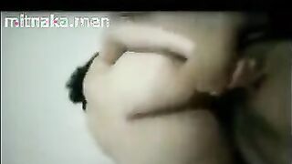 الشرموطه طالعه علي زوبر حبيبها بتتناك منه ومدياله ضهرها وهو ماسك خرم طيبزها بيبعبص سكس مصري جديد  فيه وبيشدها منه وهو صباعها جواها