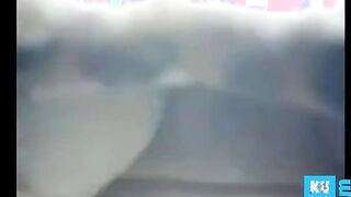 البنت المتناكه بترفع رجليها وبتفرجك علي كسها هي وبتفتحه بيديها الاتنين وتشد شرمها سكس في الشفتين بتعوت كسها وبتدخل صباعها في خرم طيزها ال وسع من النيك فيه