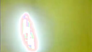 الراجل الفحل بيغتصب اخته عالسرير اوي وهي بتبكي بصوت عالي وناكت زوبره في كسها وبيضرب علي  سكس مصري  وشها وبيشد في شعرها هي ونيمه علي بطنها