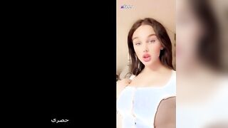 الواد الخول زانق اخته عالحيط وبينيك في طيزها من ورا وهو لازق فيه  سكس مصري ا وحاشر وشها عالحيط وبيرزع اوي فيها نيك