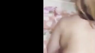 البنت في الحمام قالعه بتاخد شاور واخوها بيدخل عليها يتهجم عليها وبيزوقها بيوقعها عالارض  سكس مصري  عايز ينام معاها وهي بتزوقه وتعافر معاه