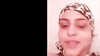 ام كس احمر بتصور في كسها وهو احمر دم من النيك فيه اتهرا خالص وبق مفشوخ  سكس مصري  ومهري وبتخل صوابعها الخمسه فيها من جوه
