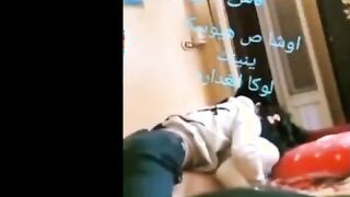 شوفو اوشا وهو بينيك لوكا الغداره وفاشخ رجليها عالسرير وهاريها نيك بيدخل وبيطلع ز  سكس مصري وبره في كسها وهو نايم فوقيها كاتم نفسها