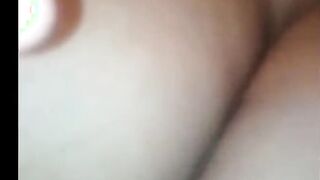 البنت الفاجره ماسكه زوبر حبيبها ومدخلاه كله في بوقها بتمص فيه زي المجنونه وهو غرقان   سكس مصري باللبن بتاعه عشرته ال نزلها وبتبلع فيهم