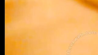 الشرموطه قالعه لحبيبها وهي بتكلمه فيديو وتصورجسمعا كله هي وعريانه  افلام سكس طويلة ملط وبتلعب في كسها وصدرها بتحسس عليه