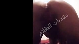 الممرضه الشرموطه مع الدكتور بتاعها بعد متخلص نبطشيه الشغل بتنام مع الدكتور وتعمل  سكس مصري جامد معاه علاقه جنسيه وتمص في زوبره اوي