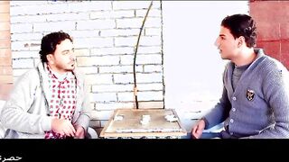 بنت الجيران بتنشر الغسيل وهي بالقميص النوم وصدرها طالع  سكس مصري جديد لبره والرجاله في الشباك واقفه بتتفرج وفاتحه بوقها شبر ونص