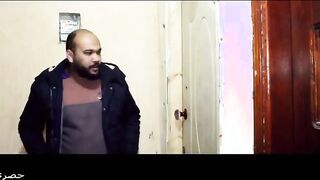 بنت الجيران بتنشر الغسيل وهي بالقميص النوم وصدرها طالع  سكس مصري جديد لبره والرجاله في الشباك واقفه بتتفرج وفاتحه بوقها شبر ونص