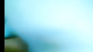 الشرموطه ماشيه في الشارع بعبايتها وطيازها شغاله تلوق وتترقص هي نيج  وماشيعه ومعلم الحته بيتفرج عليها وهو ماسك الشيشه وبيمسك بيحك في زوبره