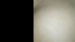 المتناكه نايمه وشها علي ملايه السرير ومفلقسه طيزها وشغال جوزها فيها نيك من طيزها وزوبره بيطلعه  نيج بعد ميخلص وتشوف لبنه وهو بينزل عالملايه من خرم طيزها