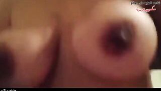 المتناكه طالعه علي زوبر صاحب جوزها ومدخلاه في كسها الشرموطه بتقوله نيك كسي زوبر ص  سكس مصري احبك مش مشبعني زيك ولا ميكفيني زي زوبرك