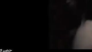 البنت الفاجره ماسكه في زوبر حبيبها هرياه مص كانه بينيك في بوقها وبعدي  سكس مصري ن جيباه حشراه عند صدرها وتمشيه في وسطهم