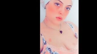 البنت الفرسه بتحب النيك اوي زي عنيها بتتصور باوضاع سكس وتنشرها و  سكس مصري بيجي ال يشوفها يدخل يكلمها وبيجي ينيكها