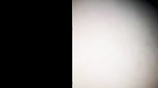 البنت مفلقسه طيزها الكبيره وصاحبتها بتفتحهالها بيديها الاتنين وتلعب لها فيها و  سكس مصري هي بتهيج علي صحبتها بينزلو لبنهم مع بعض