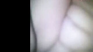 ااه كسي بيوجعني اوي مش قاادره ارحمني 00انا ساره الشرموطه شوفو جوزي بينكني اوي وفاشخلي رجلي عالاخر وانا ببكي اوي من ني  سكس مصري كه ووشي غرقان من الدموع وهو مش فرق معاه