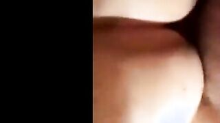 المتناكه مفلقسه طيزها الكبيره وبينيك فيها الزبون بتاعها مقابل المال وهي  سكس مصري  مش قادره تقوله كفايه تعبت علشان الفلوس