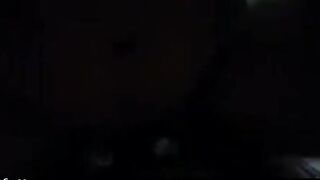 جوزي منومني عالسرير وفاشخ رجلي وبينيك في كسي اوي وهو بيضرب فيا عني  سكس مصري ف اوي دكري ده وانا بصرخ منه ااه ي الهوي
