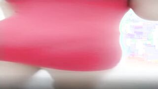 الراجل قالع ملط وقاعد عالسرير ع اوله والبنت المتناكه بتاعته تحت منه عر  سكس مصري يانه وماسكه زوبره بتمص فيه وترضعه بجنون